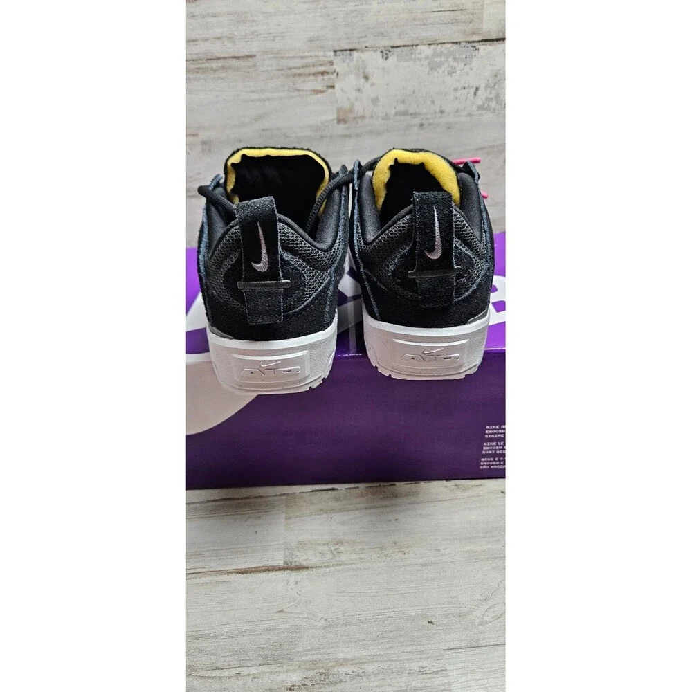 Nike SB Zoom Youth Skate Shoes Black/Pink (FN4210-002) – Size 6Y – New w/ Box